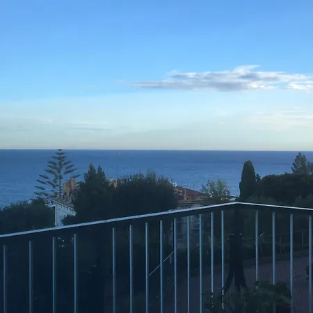 アパート Vista Bella House *